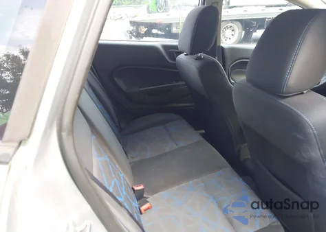 2012 Ford Fiesta Se z USA, uszkodzony, nr VIN 3FADP4EJ0CM117204